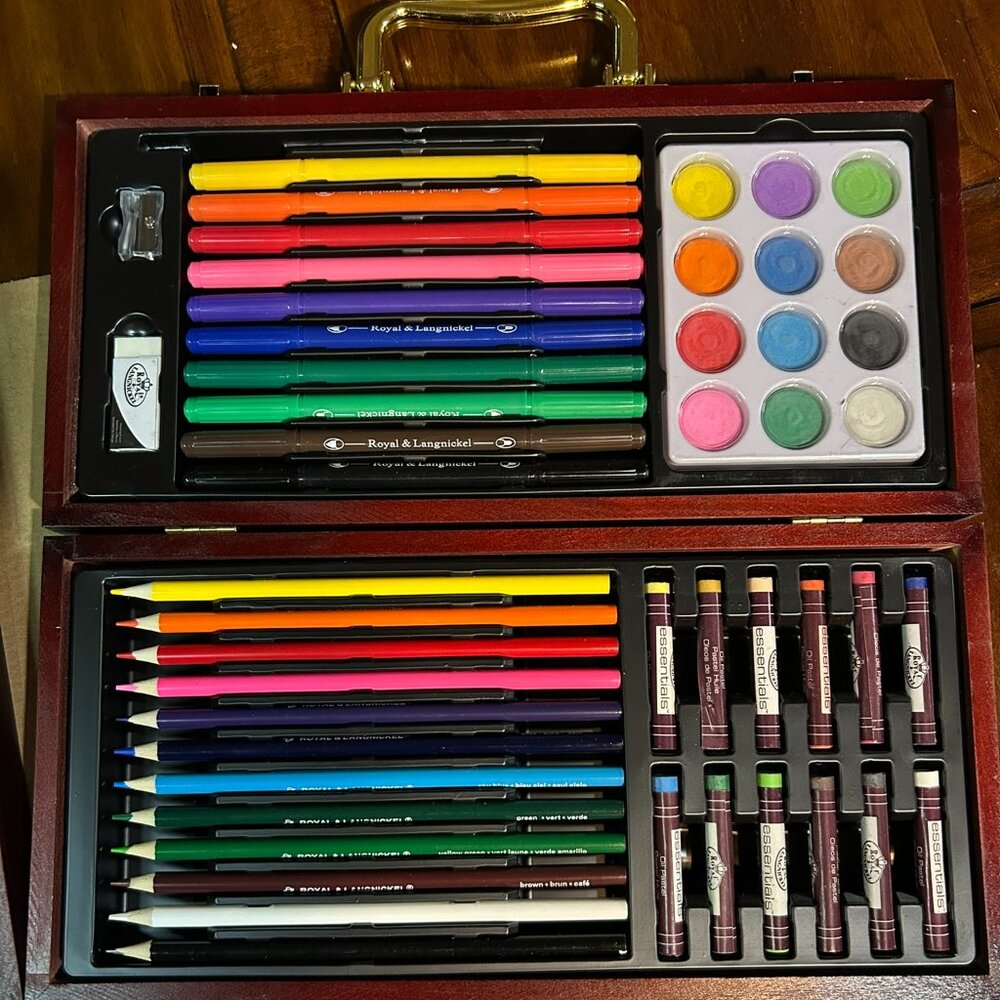 Ultimate 149-Piece Art Set Watercolor Acrylic Painting Kit in Wooden Case - Picture 6 of 7